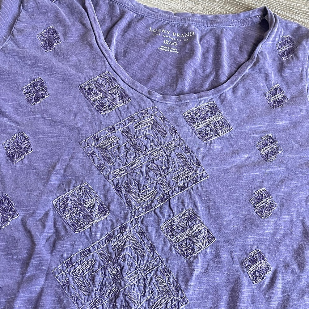 Lucky Brand Women's Slub Knit Tee Shirt 1X 1G Purple Embroidered Short Sleeve - Picture 5 of 8